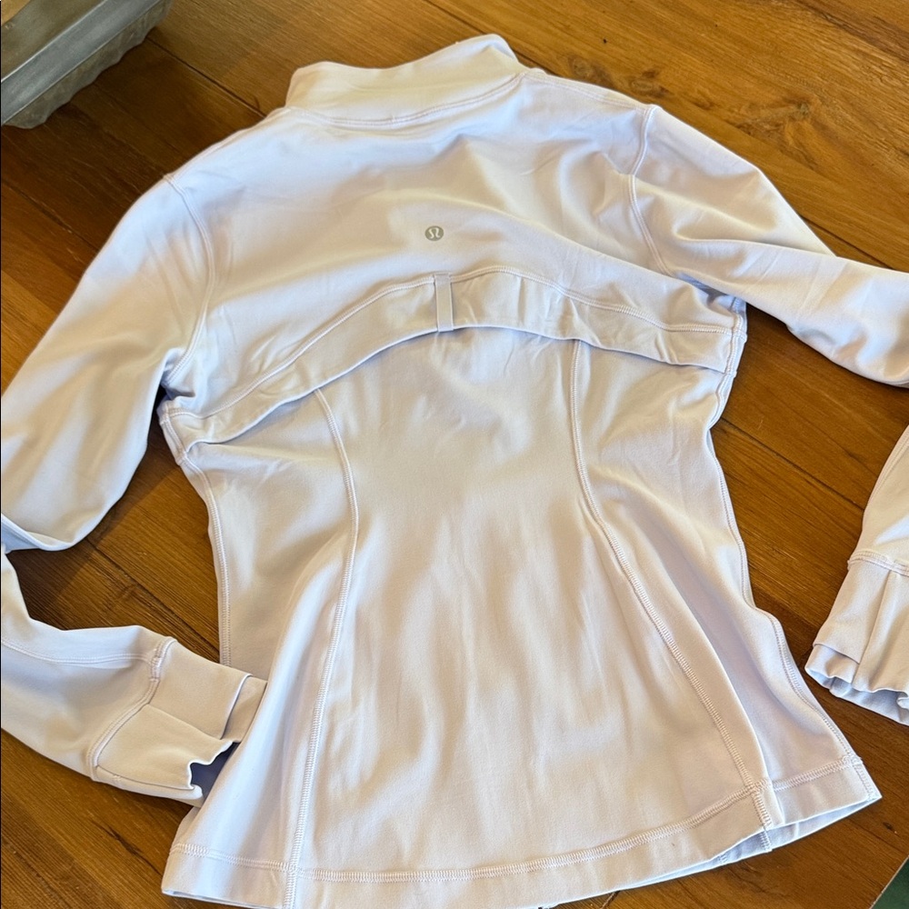 Lululemon Define Jacket Nulu - serene blue (looks like lavender) size 8